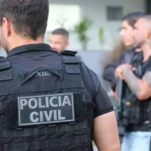 Polícia 