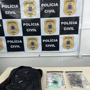 imagens apreensão delegacia 