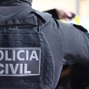 Policiais em diligência