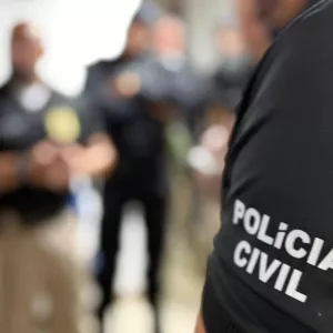 Policiais 