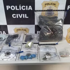 Operação Mercado Seguro prende dois homens por tráfico de drogas e associação para o tráfico em Salvador