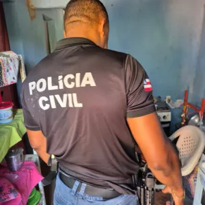 Polícia 