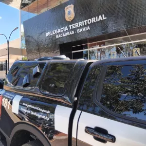 Polícia Civil prende homem em flagrante por roubo em Macaúbas