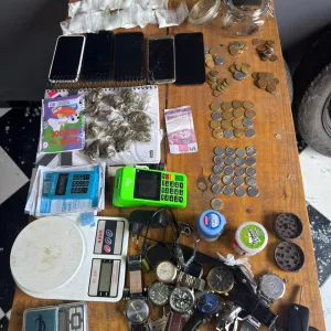 Homem é preso em flagrante suspeito por tráfico de drogas em Maracás