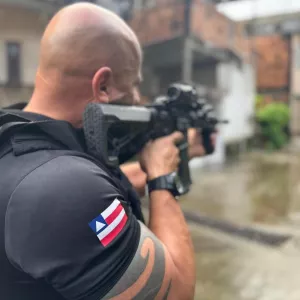 O investigado é apontado como responsável pelo planejamento, financiamento e suporte logístico do crime ocorrido em janeiro deste ano