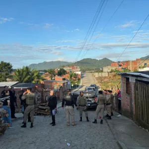 Policiais em diligência
