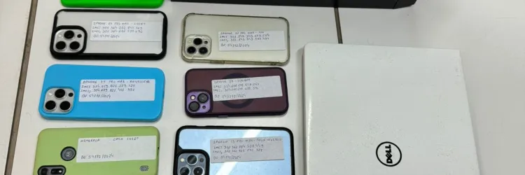 Dispositivos apreendidos na delegacia