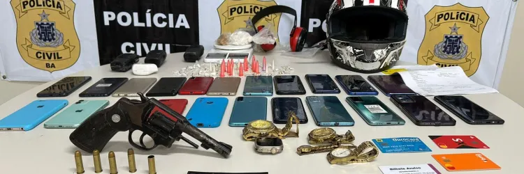 Celulares apreendidos pelo DEIC