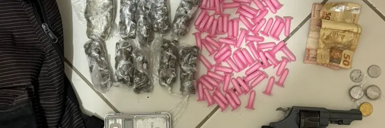 Drogas e arma apreendidas