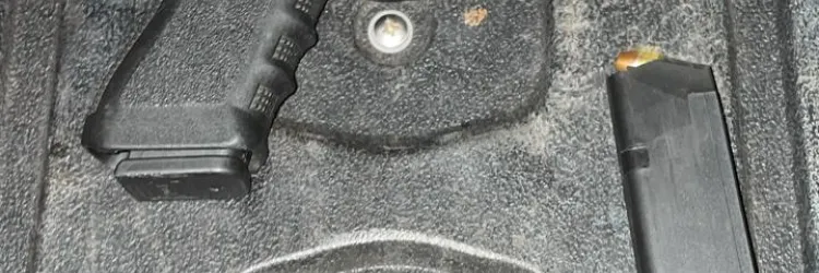 Pistola apreendida na delegacia