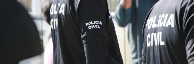 Policial civil em campo