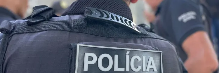 Policial civil em campo