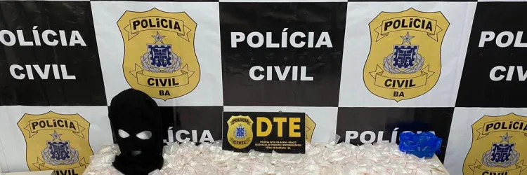 Drogas apreendidas na delegacia