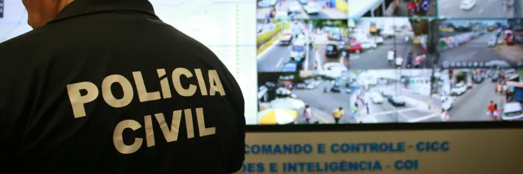 Quatorze Núcleos de Inteligência, na capital e no interior do estado, auxiliam de maneira estratégica o trabalho de investigação