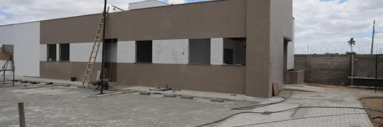 Delegacia em construção