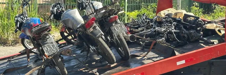 Na ação, quatro motocicletas foram apreendidas