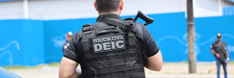 Foragido condenado por roubo é preso na capital baiana 