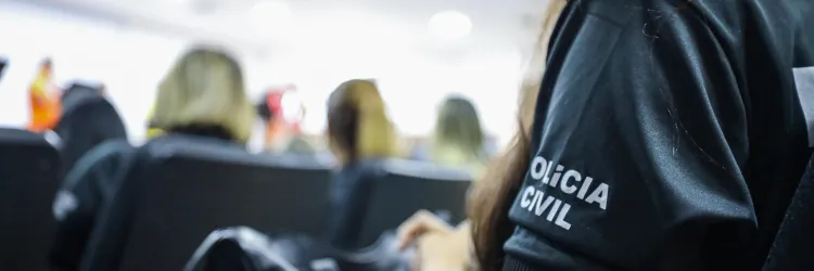 A ação é resultado de apreensões realizadas pelas forças de segurança naquela cidade