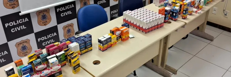 Os estabelecimentos vendiam medicamentos controlados sem autorização e receita, além de comercializarem produtos vencidos