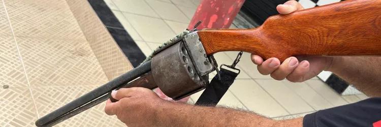 Polícia Civil prende acusado de feminicídio em Santaluz