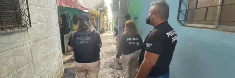 Policiais em diligência