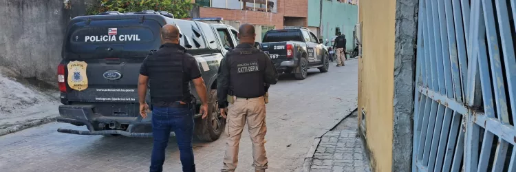 Policiais em diligência