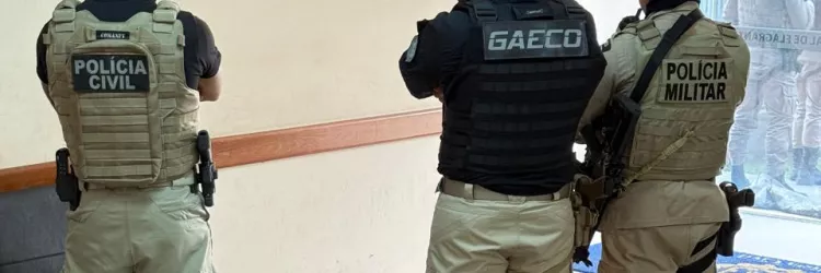 Operação Navalha mira núcleo de grupo criminoso e apreende mais de 26 kg de drogas em Eunápolis