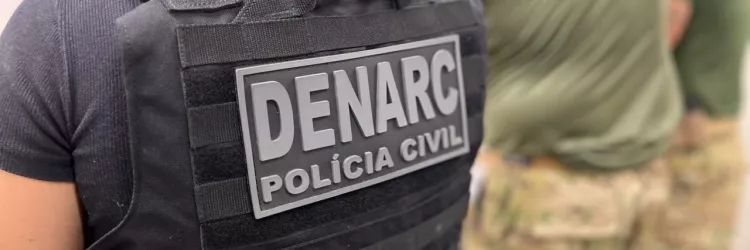 Polícia incinera uma tonelada de drogas retiradas de Salvador e Feira de Santana