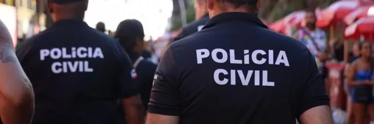 Policiais no Carnaval