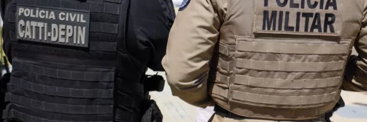 PC e PM alcançam em Porto Seguro líder de facção que exibia armas nas redes sociais e executava rivais