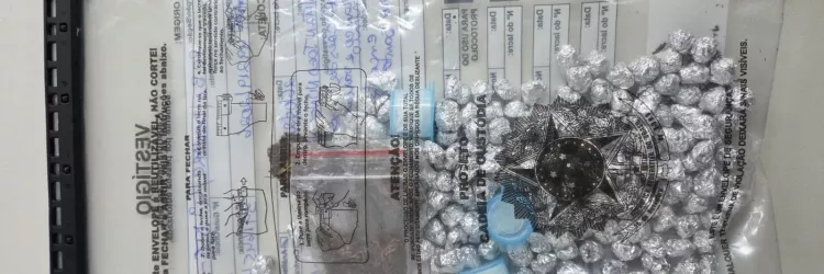 Suspeito é preso em flagrante por tráfico de drogas em Simões Filho