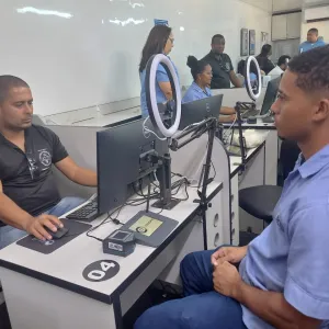 Nova CIN começa ser emitida em unidade móvel