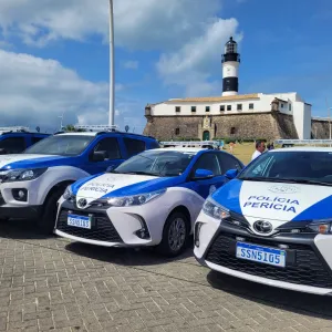 Entrega de novas viaturas