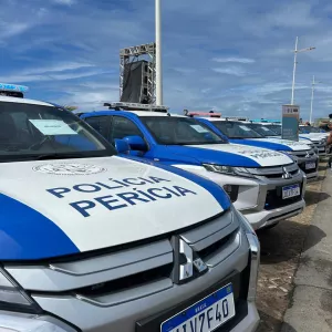 Governo do Estado reforça estrutura do DPT com entrega de viaturas 