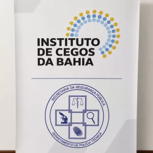 Polícia Técnica emite nova Carteira de Identidade Nacional durante ação no Instituto de Cegos da Bahia 