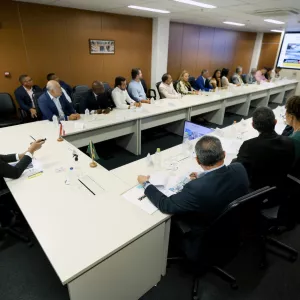 Reunião com governador, secretários e prefeito de Itaparica