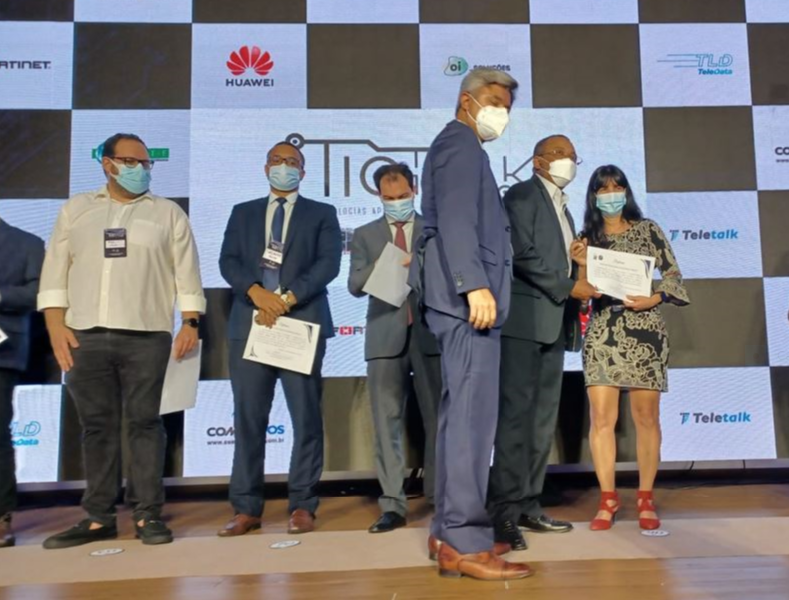 Evento de TI discute novas tecnologias aplicadas à segurança pública e homenageia consultora da Prodeb