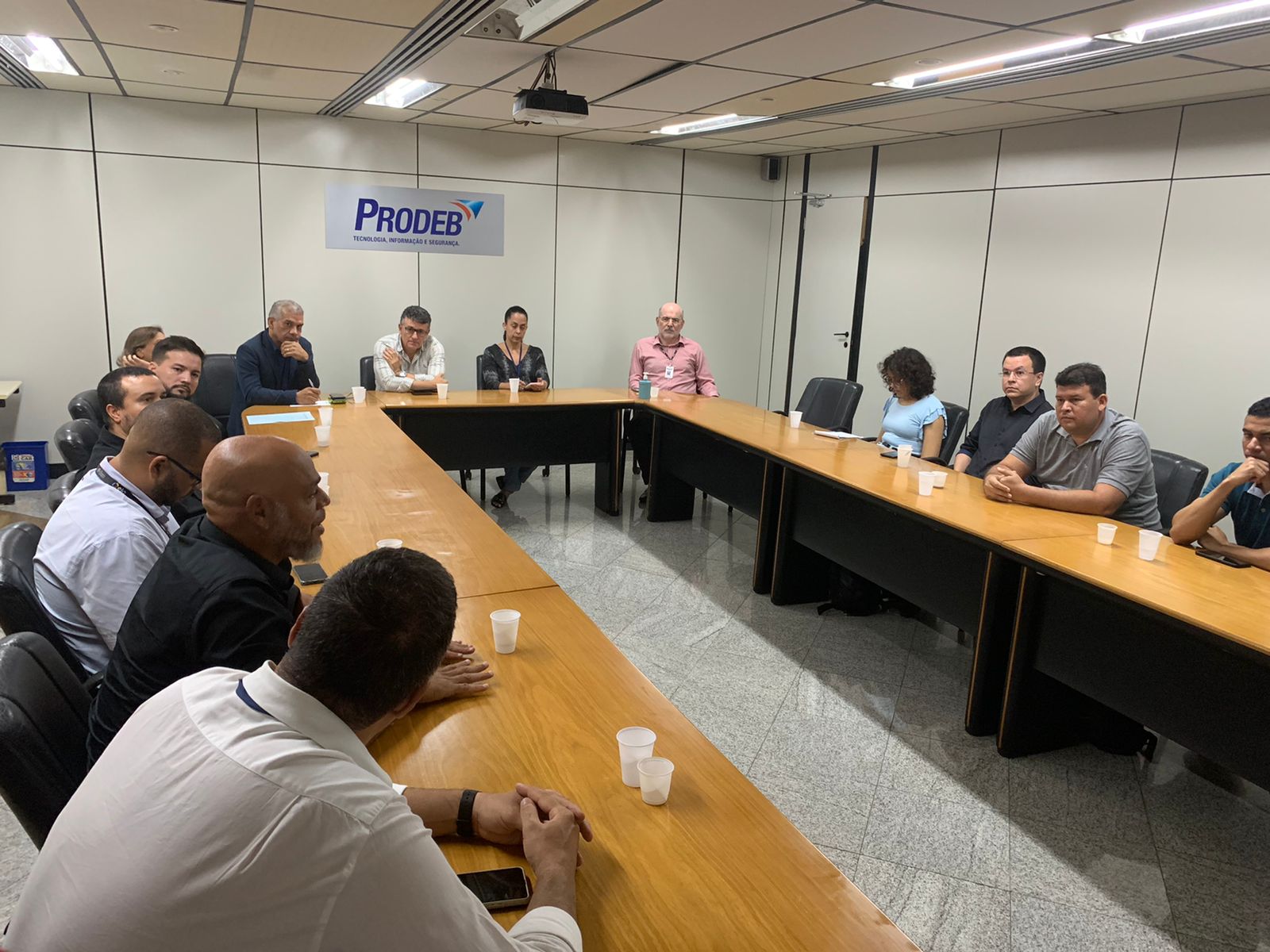 Delegação do Amapá visita Bahia para conhecer sistema eletrônico de informação