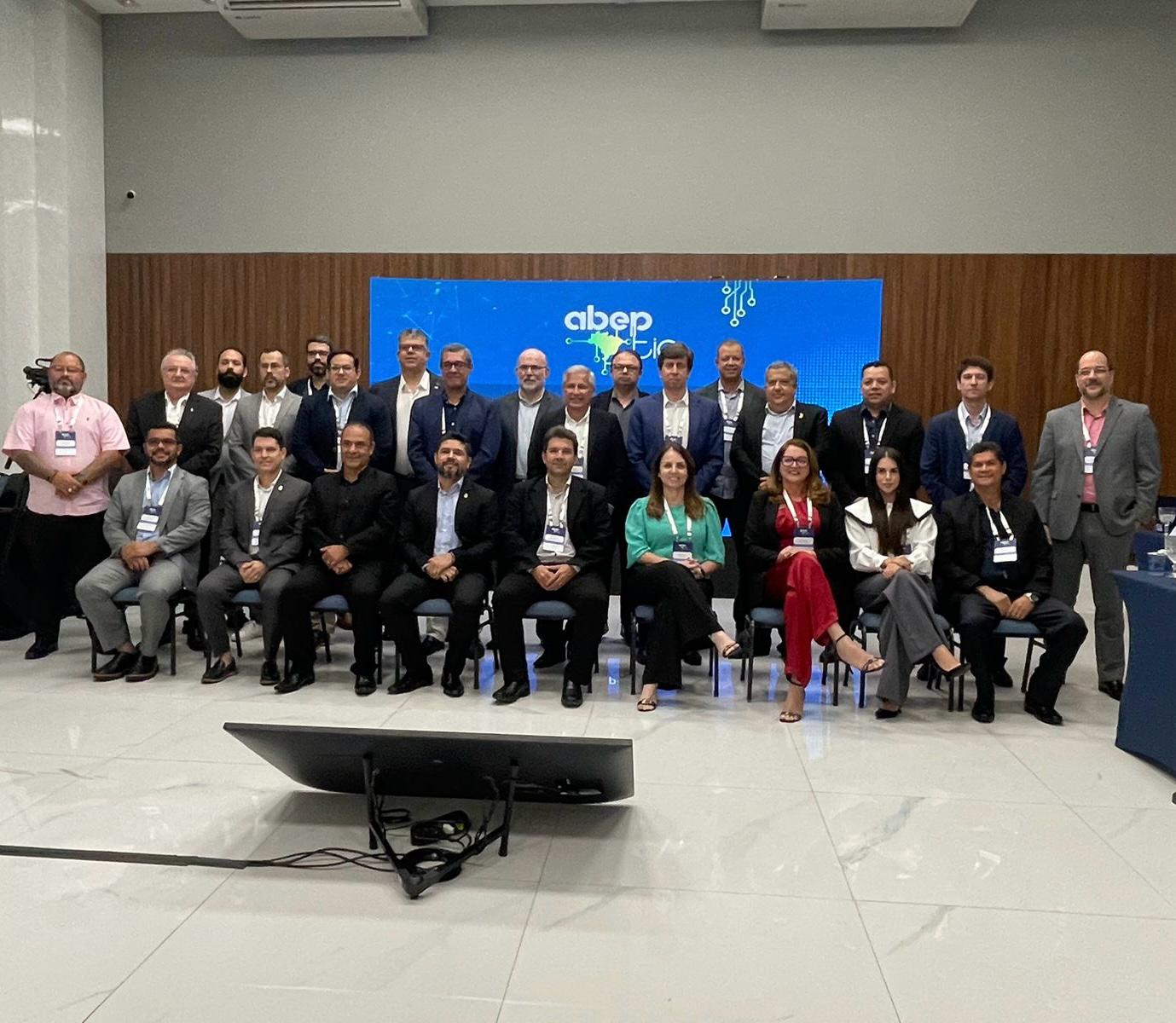 Prodeb participa da 141ª edição da Reunião do Fórum de Diretores Técnicos das Associadas - RDTE, em 