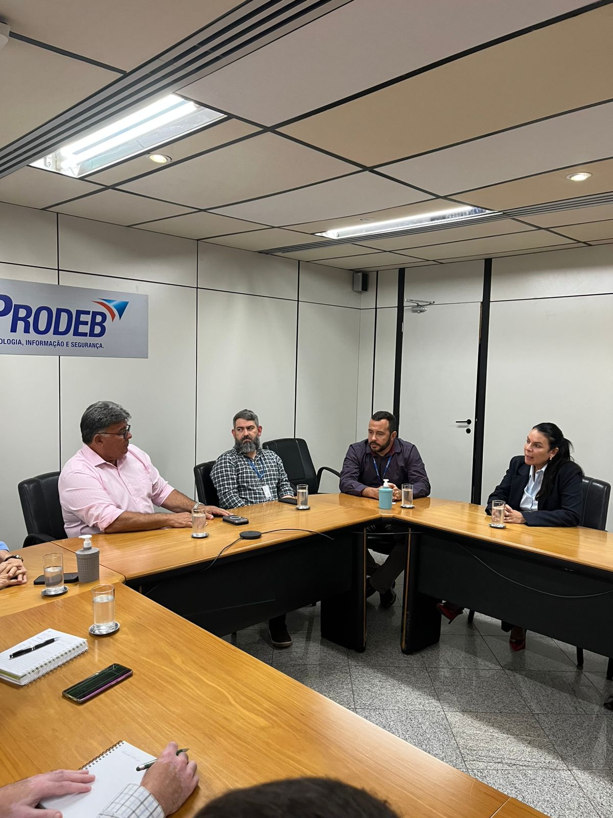 Prodeb recebe visita da Bahia e discute a chegada de novos negócios