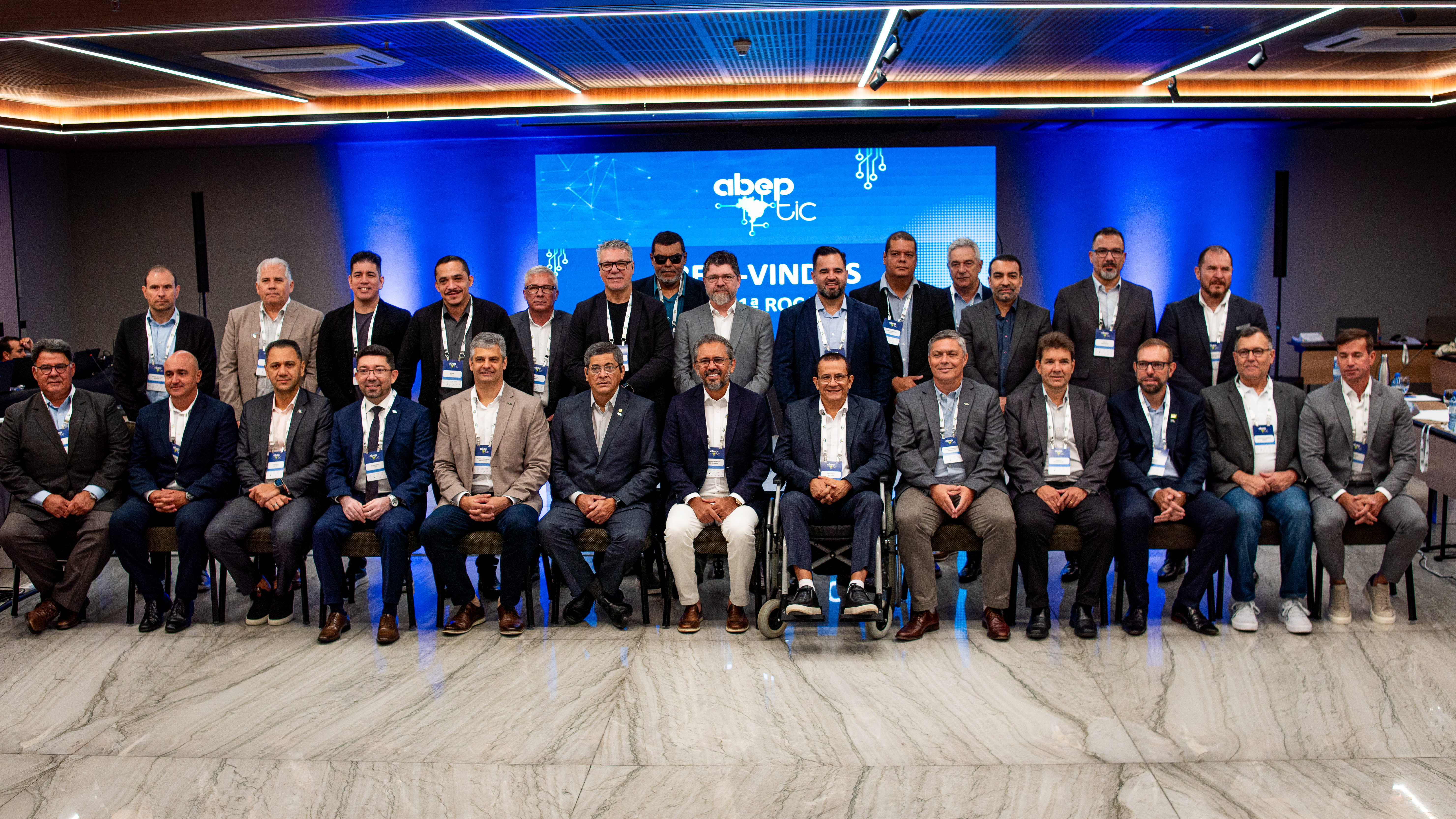 Prodeb participa de encontro para debater os rumos da TIC pública, em 2025, no âmbito dos governos e