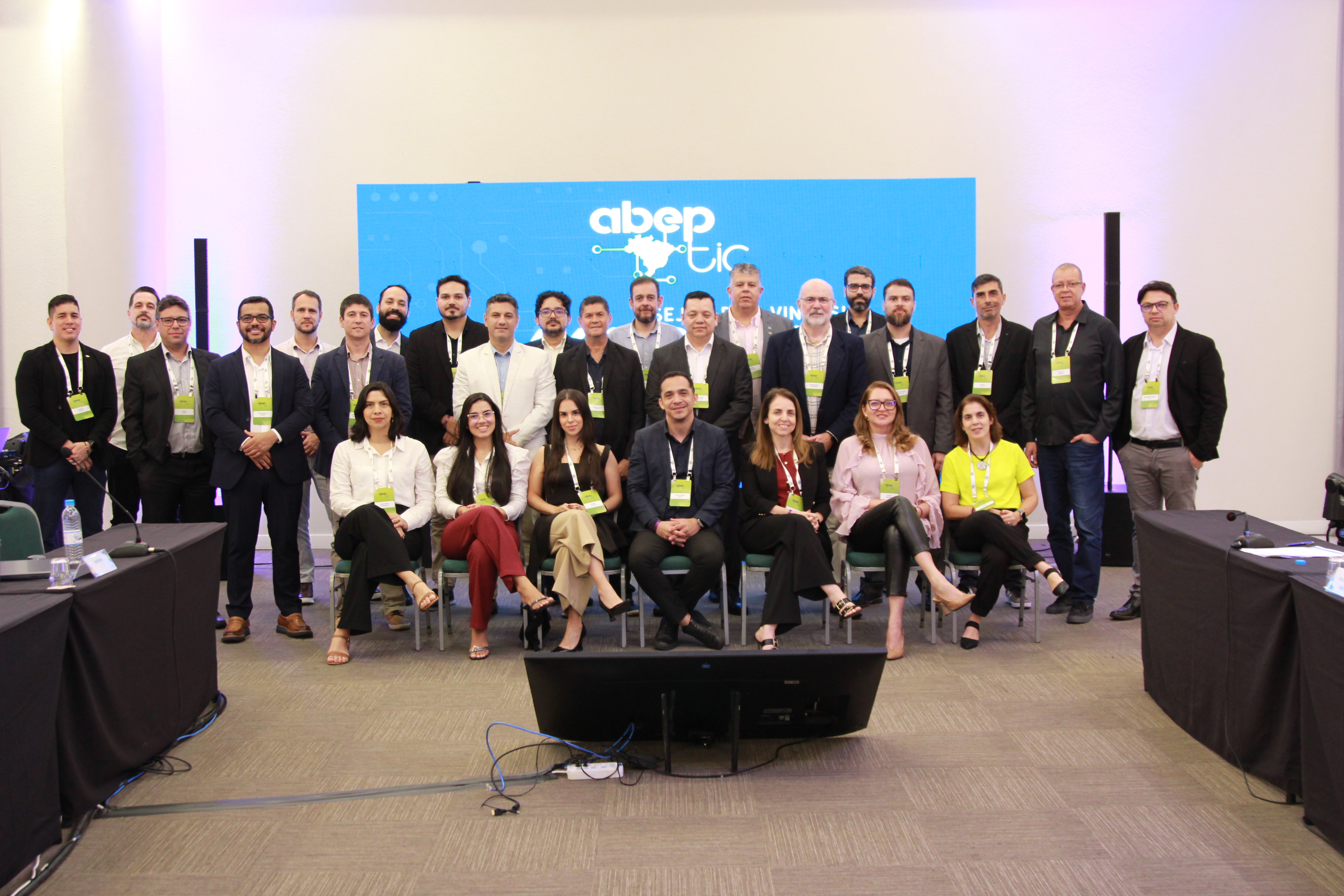 Prodeb marca presença em encontro nacional sobre tecnologia no setor público