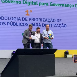 Secretaria da Administração e Prodeb ganham prêmio Governo Digital