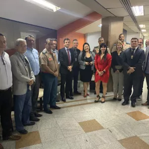 Prodeb recebe gestores de TIC da SSP na quarta edição do programa "Sinta-se em Casa" 