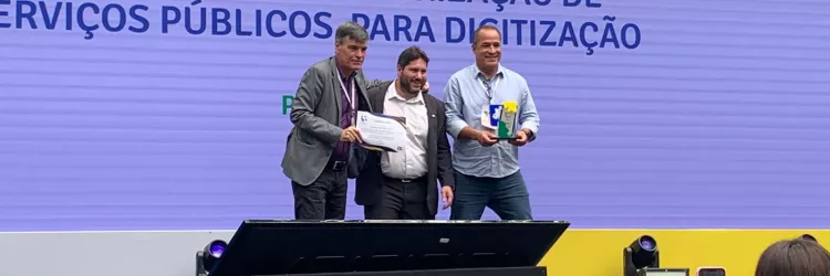 Secretaria da Administração e Prodeb ganham prêmio Governo Digital