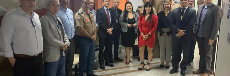 Prodeb recebe gestores de TIC da SSP na quarta edição do programa "Sinta-se em Casa" 