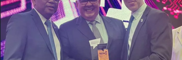 Diretor executivo da Prodeb é homenageado em evento de tecnologia da SSP