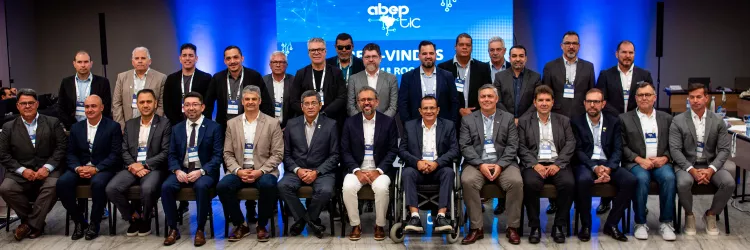 Prodeb participa de encontro para debater os rumos da TIC pública, em 2025, no âmbito dos governos e