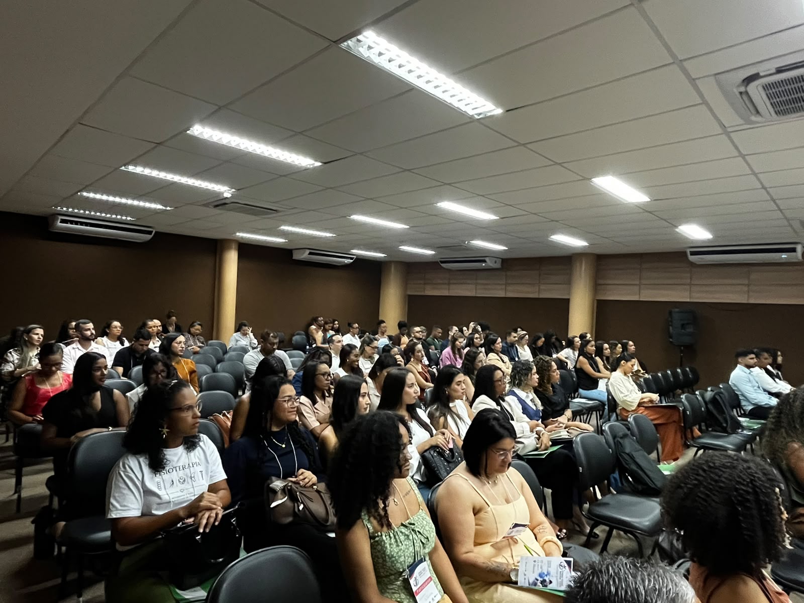 HGESF e HEOM promovem simpósio para fortalecer a fisioterapia na rede estadual de saúde da Bahia
