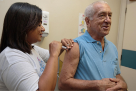 noticias_cidadao_usuario_dia_d_vacinacao_gripe_2015